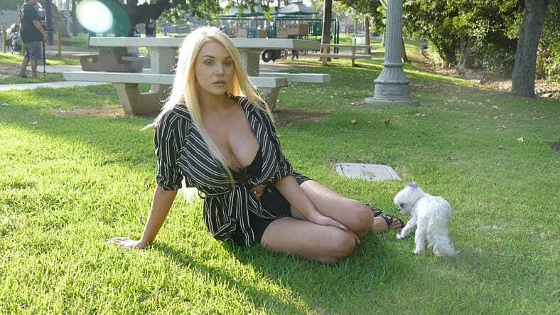 Courtney Stodden meets up with her estranged mom Krista Keller in Pasadena while filming for her new show which will air on Amazon Prime
