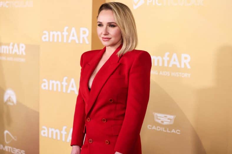 Hayden Panettiere at 2022 amfAR Gala Los Angeles