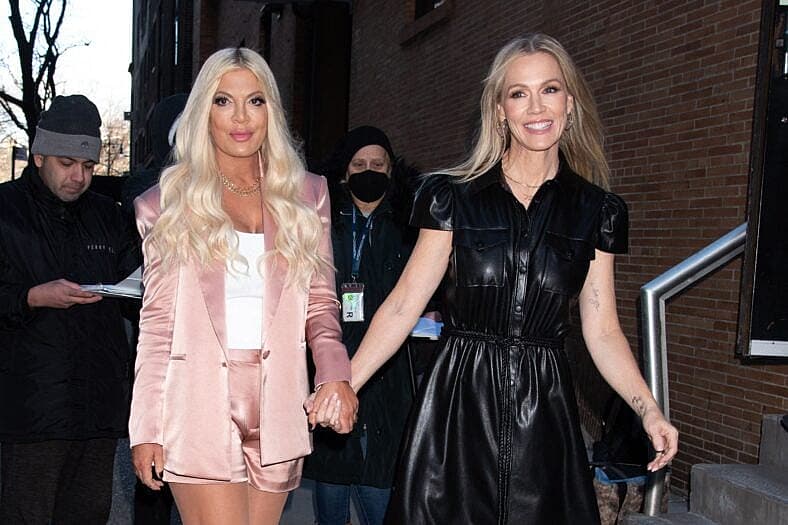 Tori Spelling and Jennie Garth sighted in NYC