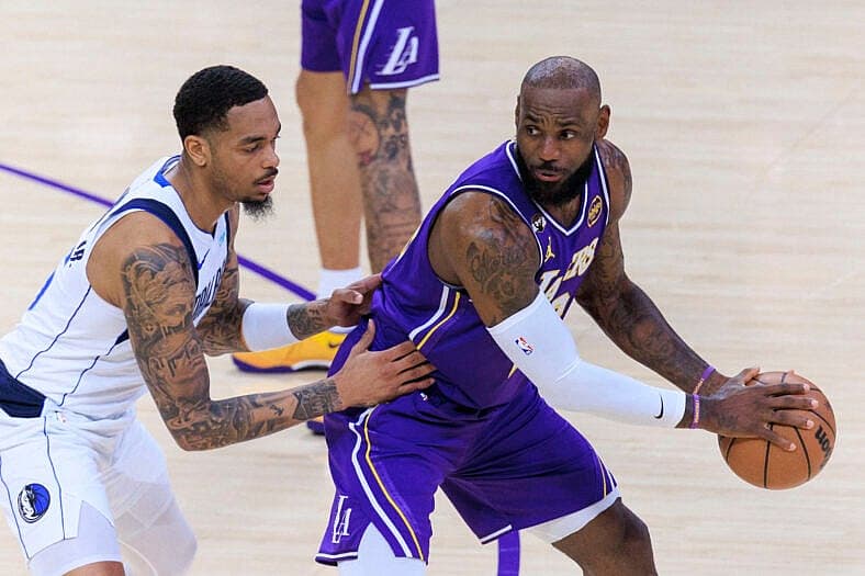 Lakers Vs. Mavericks