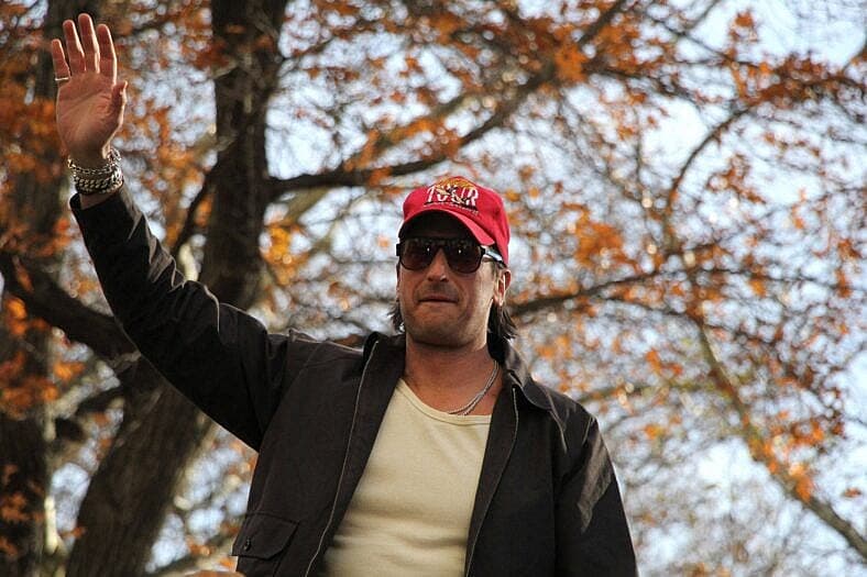 Russell Dickerson at Thankgiving Day Parade