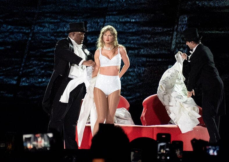 Taylor Swift debuts four new outfits as she kicks off final leg of Eras Tour in Miami