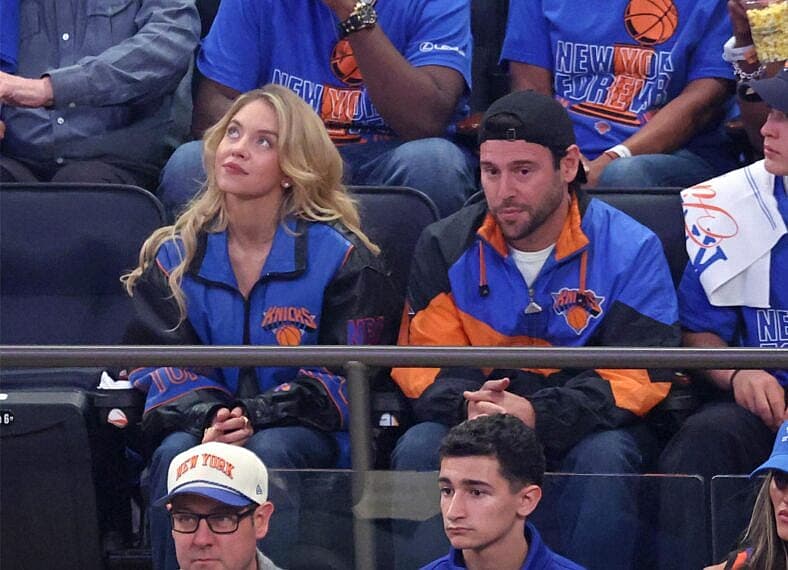 Sydney Sweeney and Scooter Braun at Knicks game