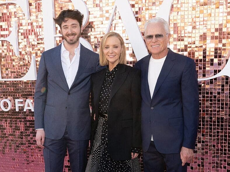 Lisa Kudrow with husband Michel Stern and their son Julian Stern at HBO's ''The Comeback'' Los Angeles Premiere: RED CARPET