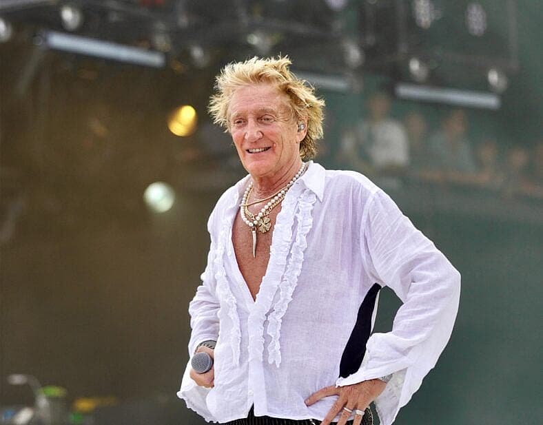 Rod Stewart on stage