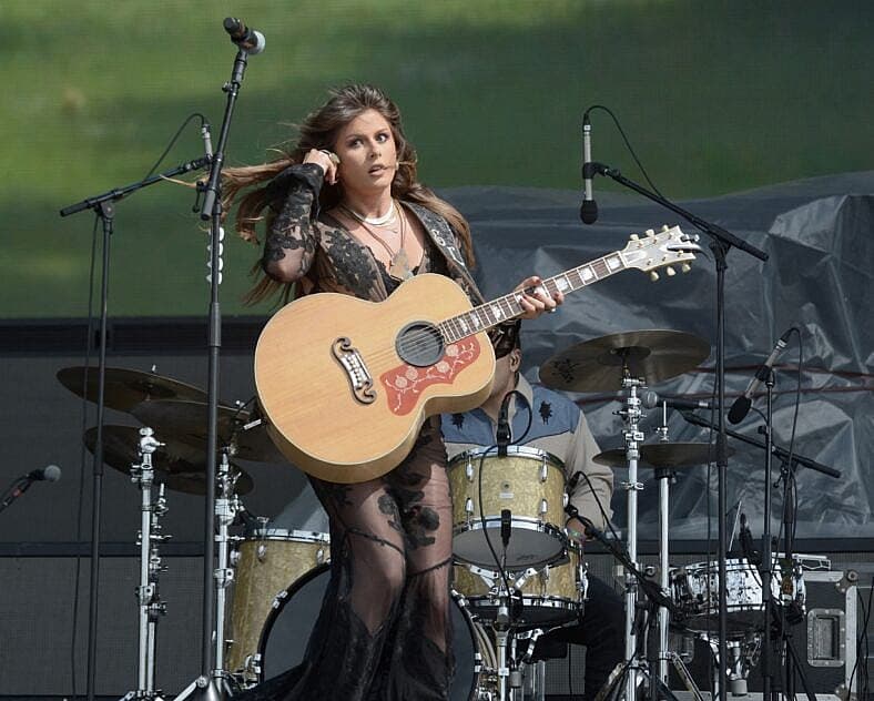 Ella Langley at BST