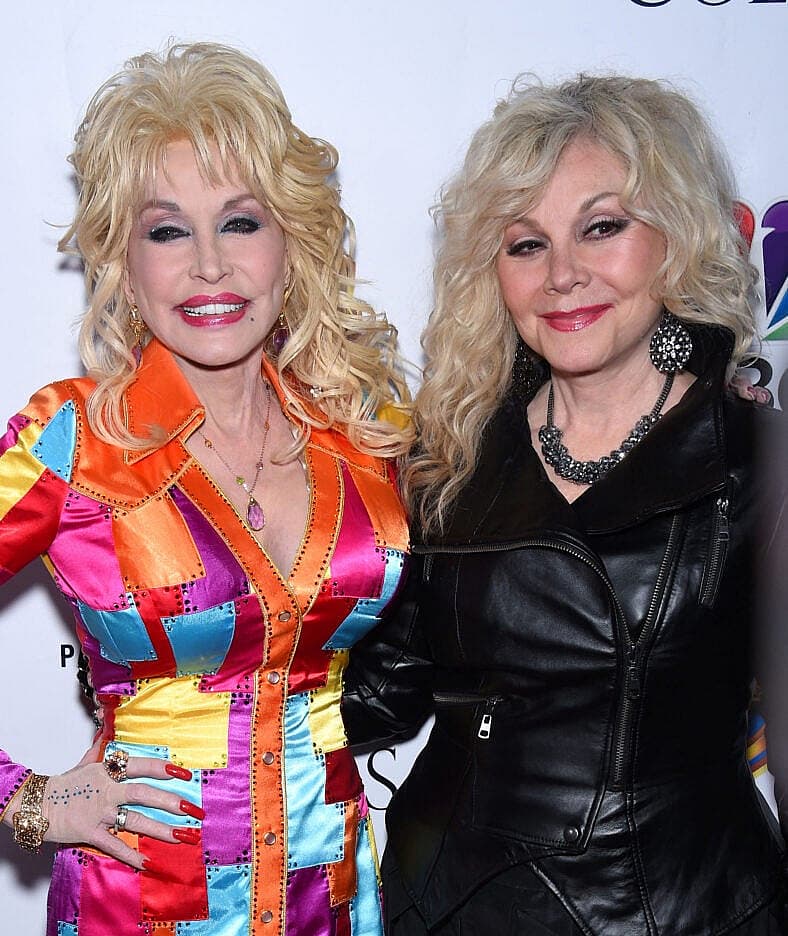 Dolly Parton and Stella Parton