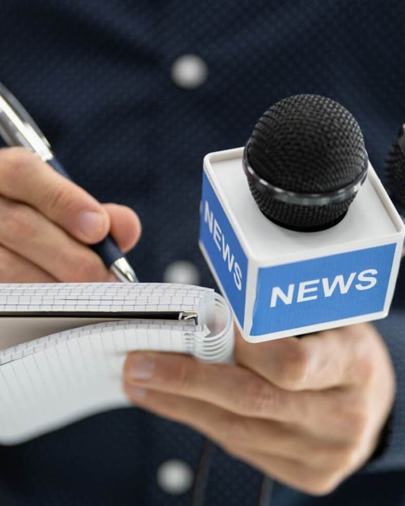 News reporter