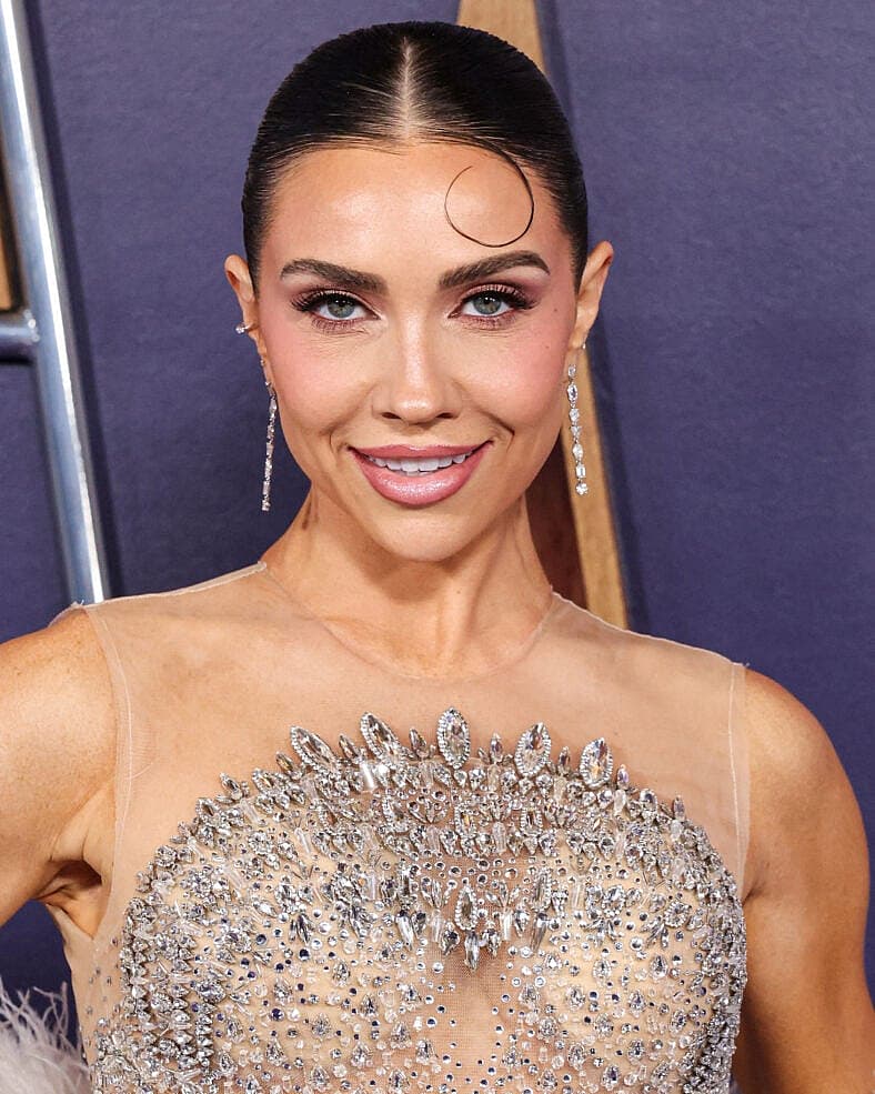 Jenna Johnson at the 2025 American Music Awards