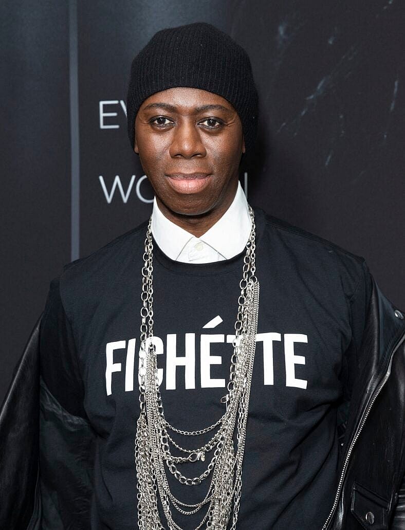 Senhorita J Alexander