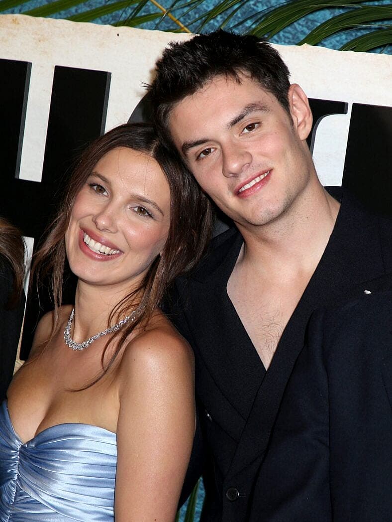 Millie Bobby Brown and Louis Partridge
