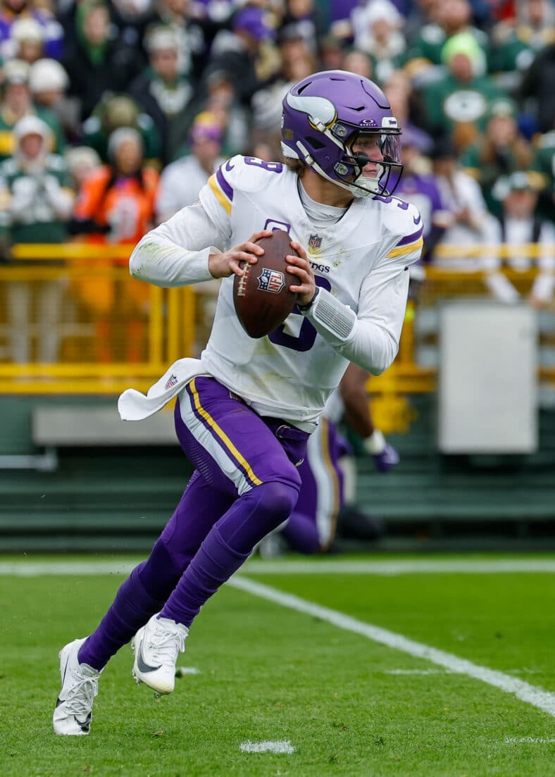 JJ McCarthy with the Vikings.