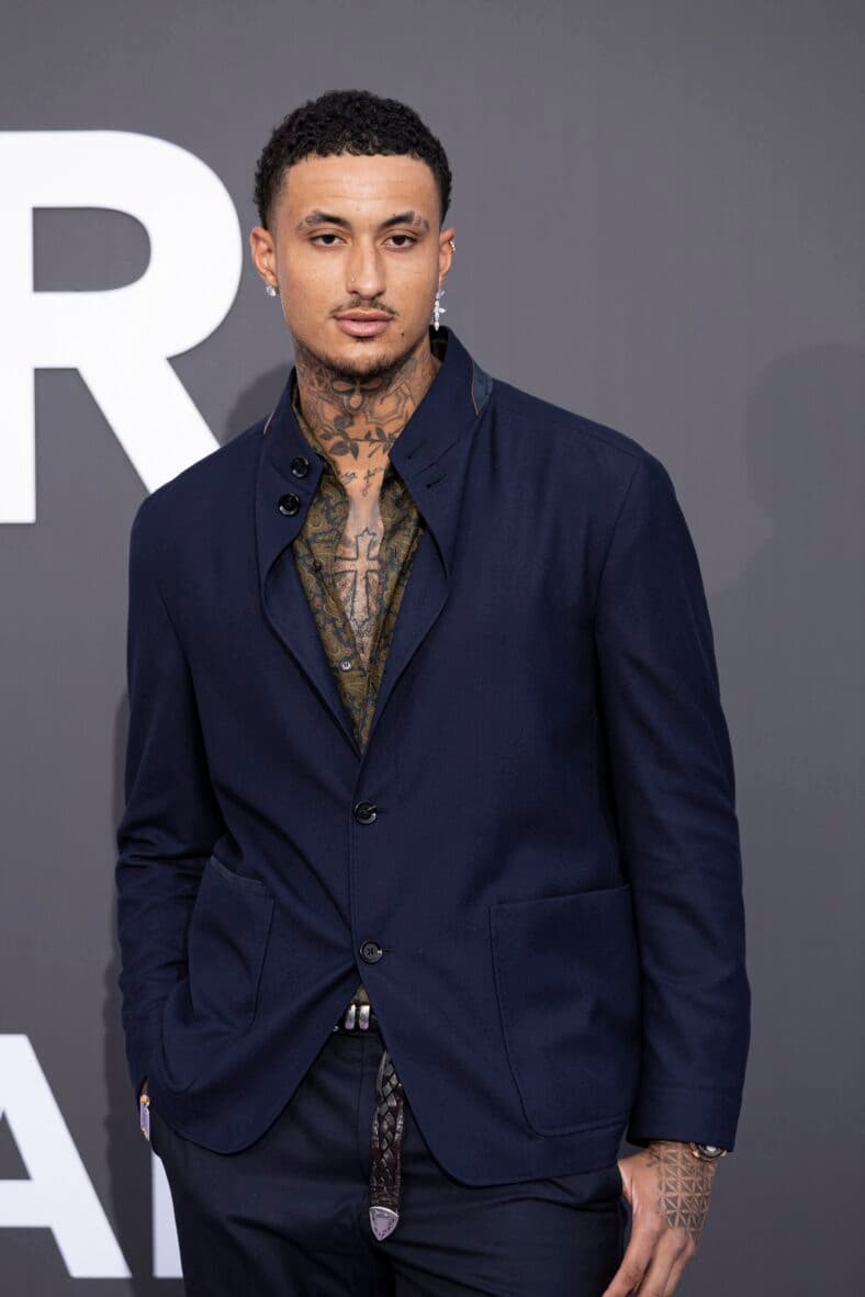 Kyle Kuzma na gala amfAR 2026 durante o 79º Festival de Cinema de Cannes