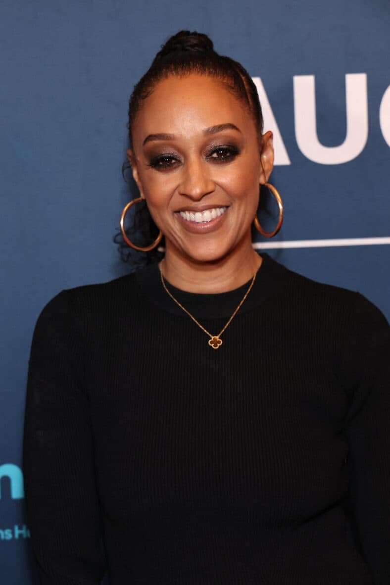 Tia Mowry.