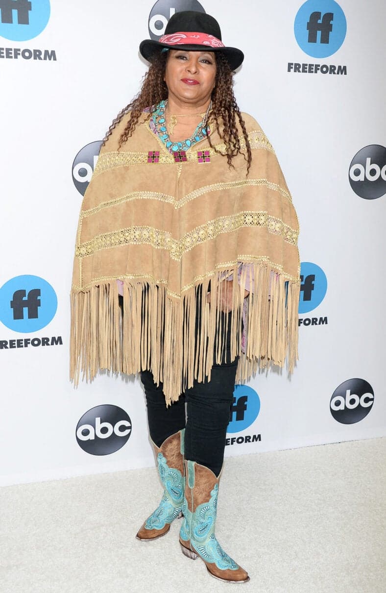 Pam Grier posing on the red carpet.