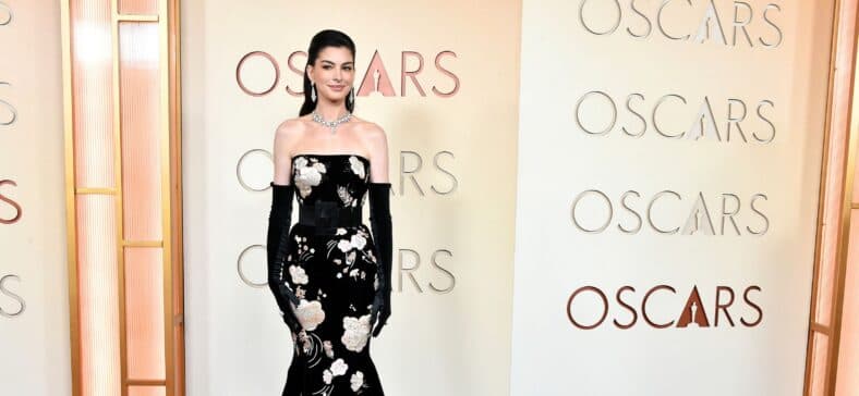 Anne Hathaway on red carpet