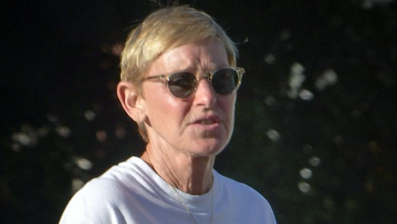 Ellen DeGeneres with her phone in her hand