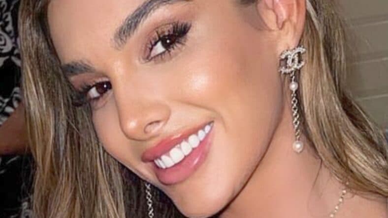 Lyna Perez close up