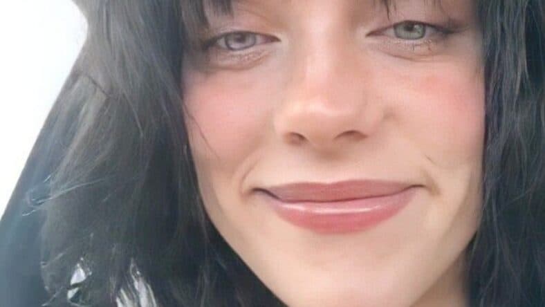 Billie Eilish close up