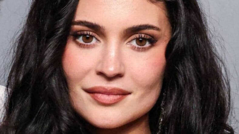 Kylie Jenner close up