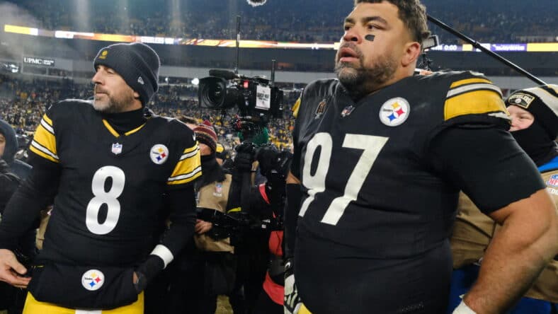 Aaron Rodgers with Steelers teammate.