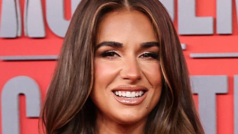 Jessie James Decker
