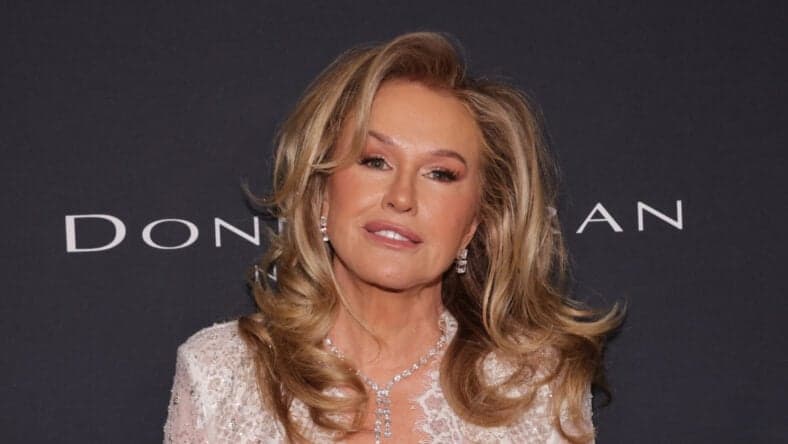 Kathy Hilton looking stunning on the red carpet.