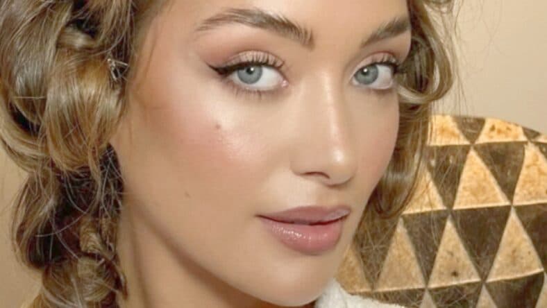 Penny Lane close up