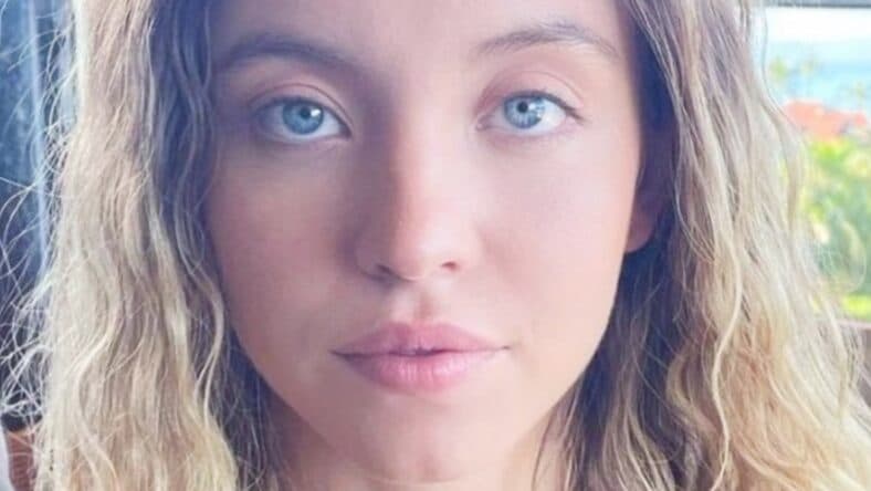 Sydney Sweeney close up