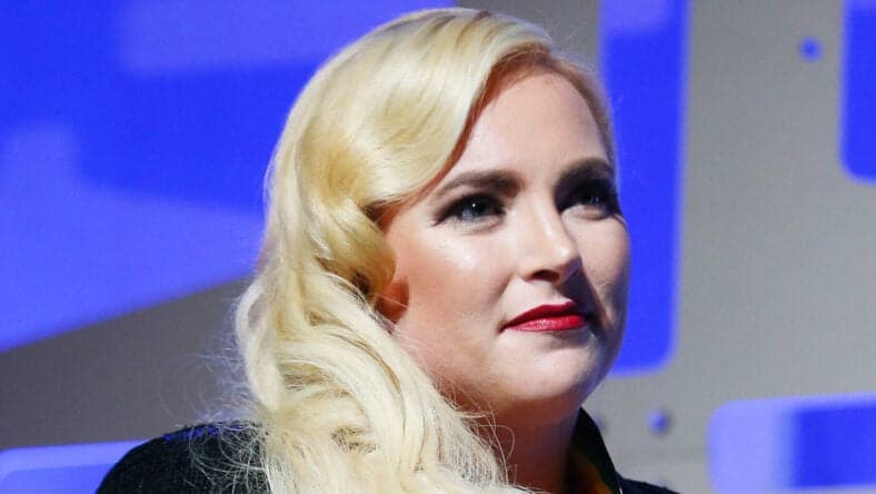 Meghan McCain receives the Lilla Watson Medal during the Diversity Honors dinner