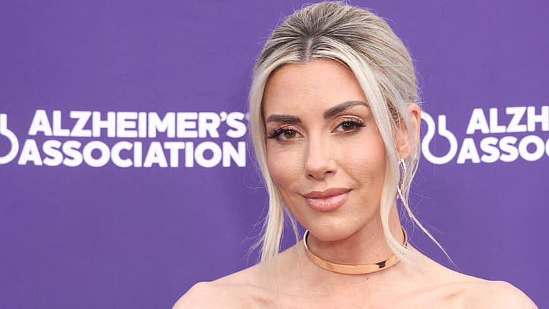 Heather Rae El Moussa Announces 'Selling Sunset' Return In Style