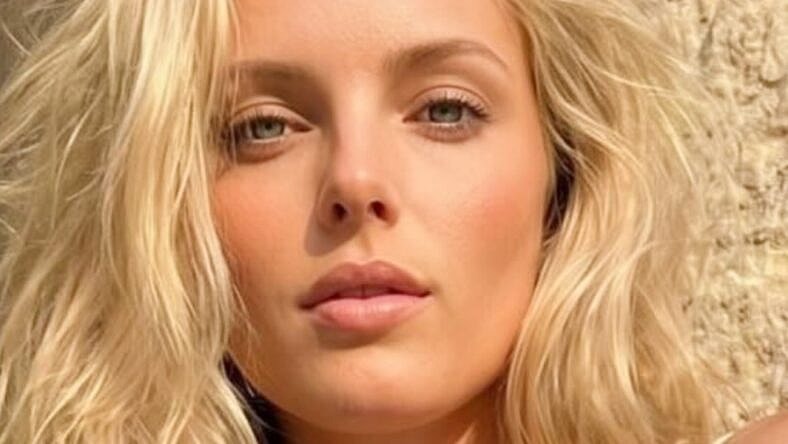 Deanna Ritter close up