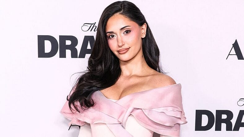 Leah Kateb on the red carpet