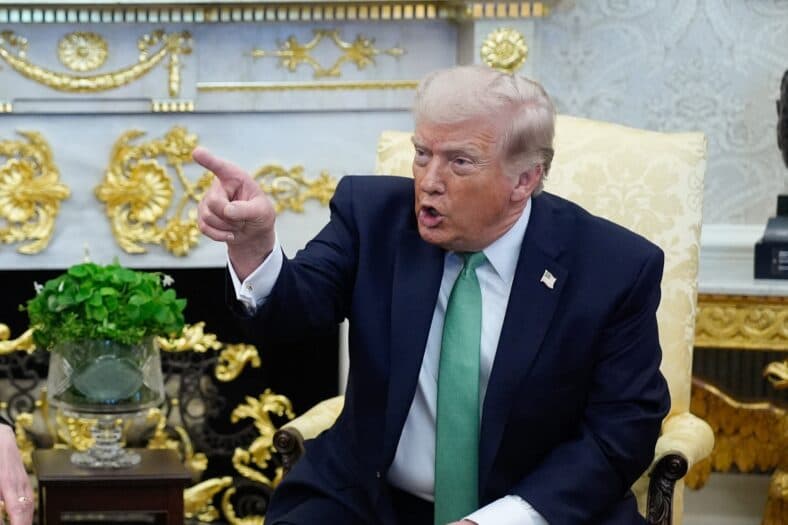 Donald Trump in the Oval Office