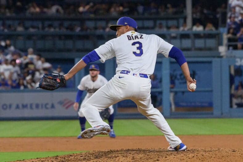 Edwin Diaz pitching