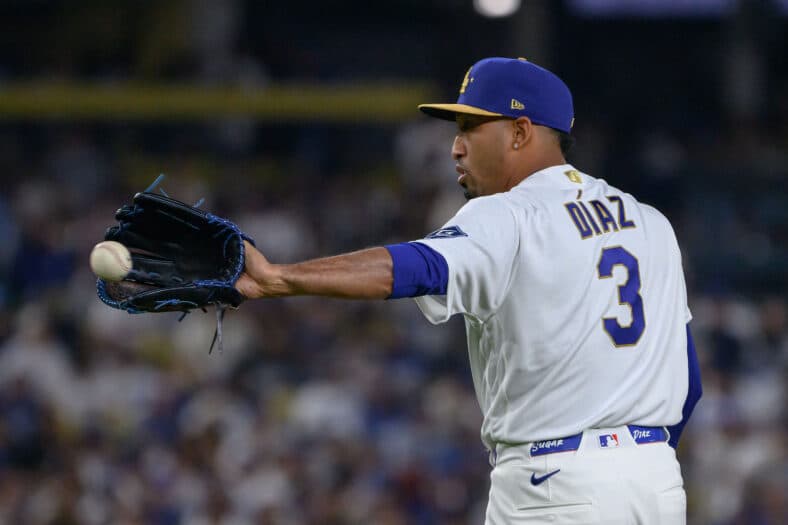 Edwin Diaz pitching