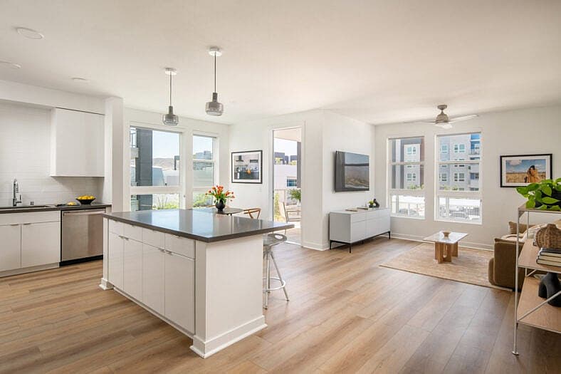 Ariva Luxury Residences