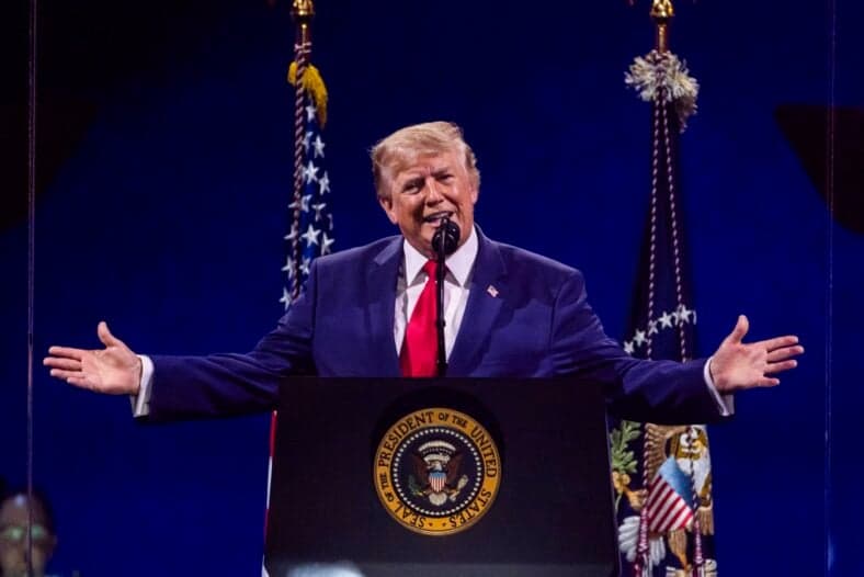 Trump fala na celebração Salute To America 250 no National Mall