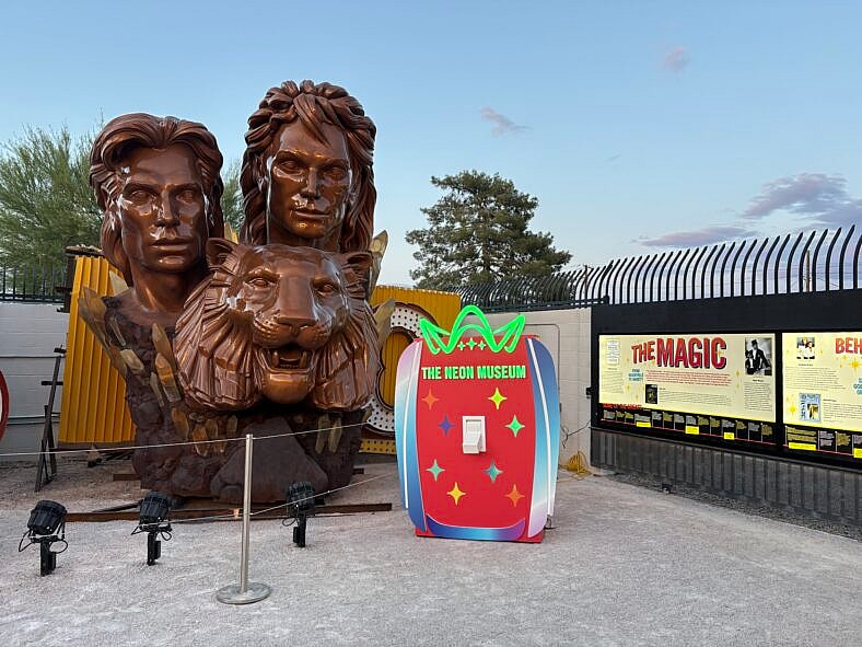 Siegfried y Roy en el Museo del Neón