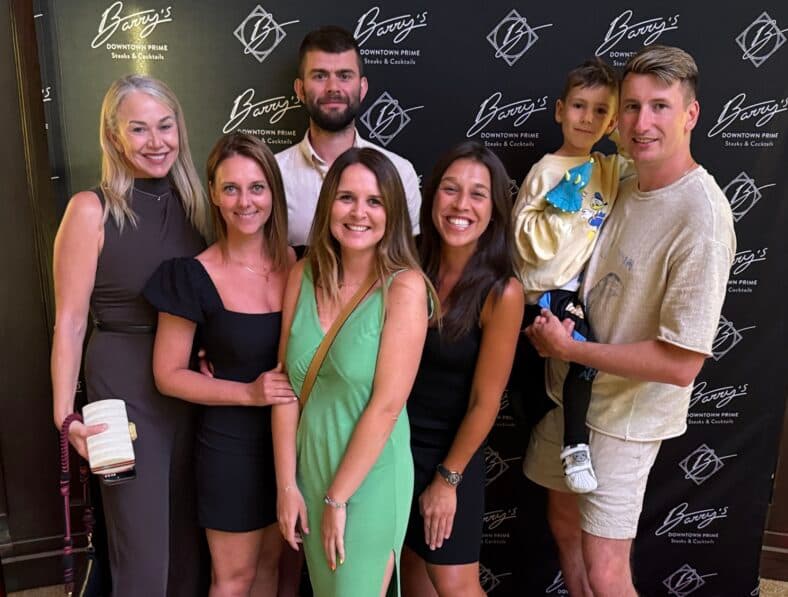 ufc-former-champ-joanna-jedrzejczyk-sisters-family-barry-prime-las-vegas