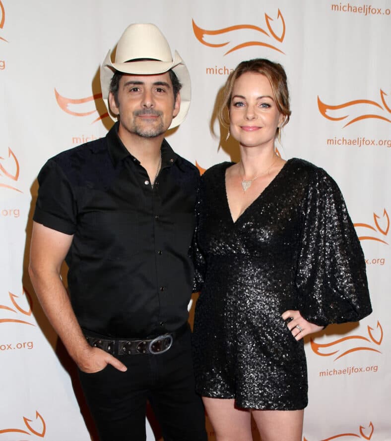Brad Paisley e Kimberly Williams-Paisley na gala 
