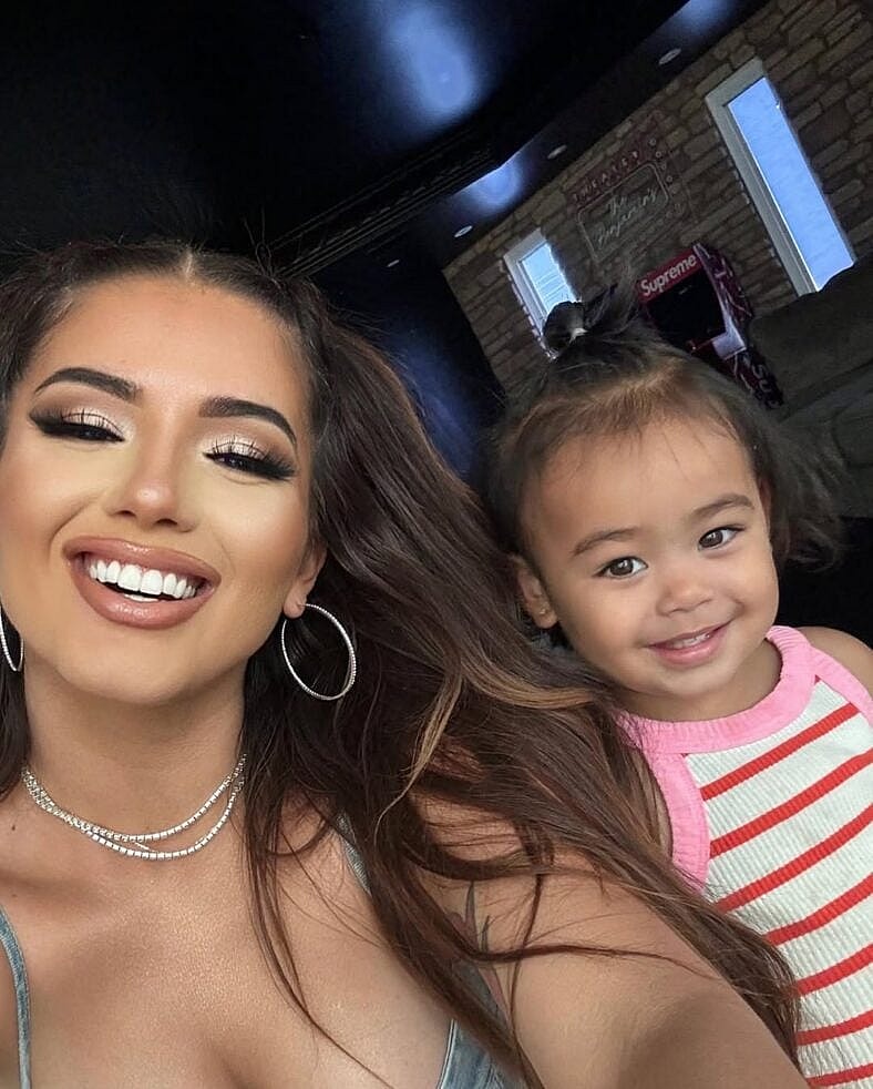 Natalie Mejia and her daughter