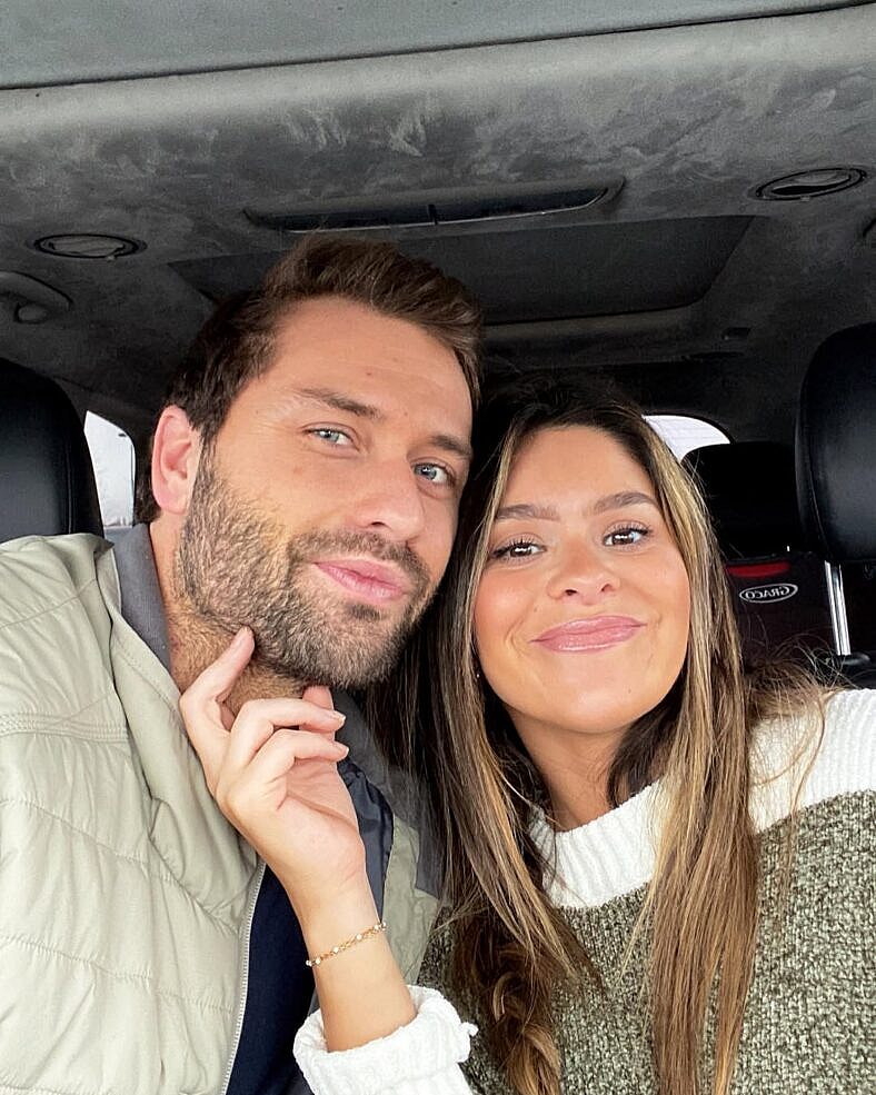 Dakota Mortensen and Taylor Frankie Paul selfie.