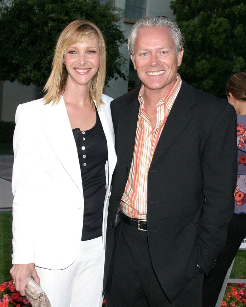 Lisa Kudrow and Michel Stern on the red carpet