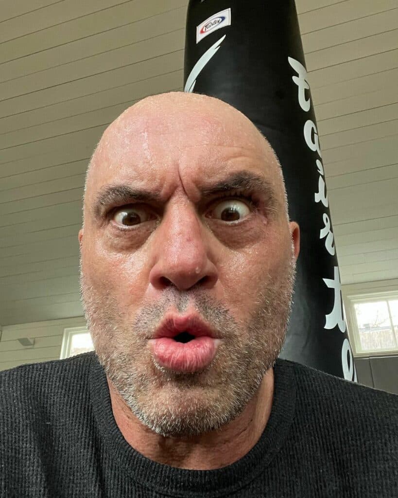 Joe Rogan taking a selfie.