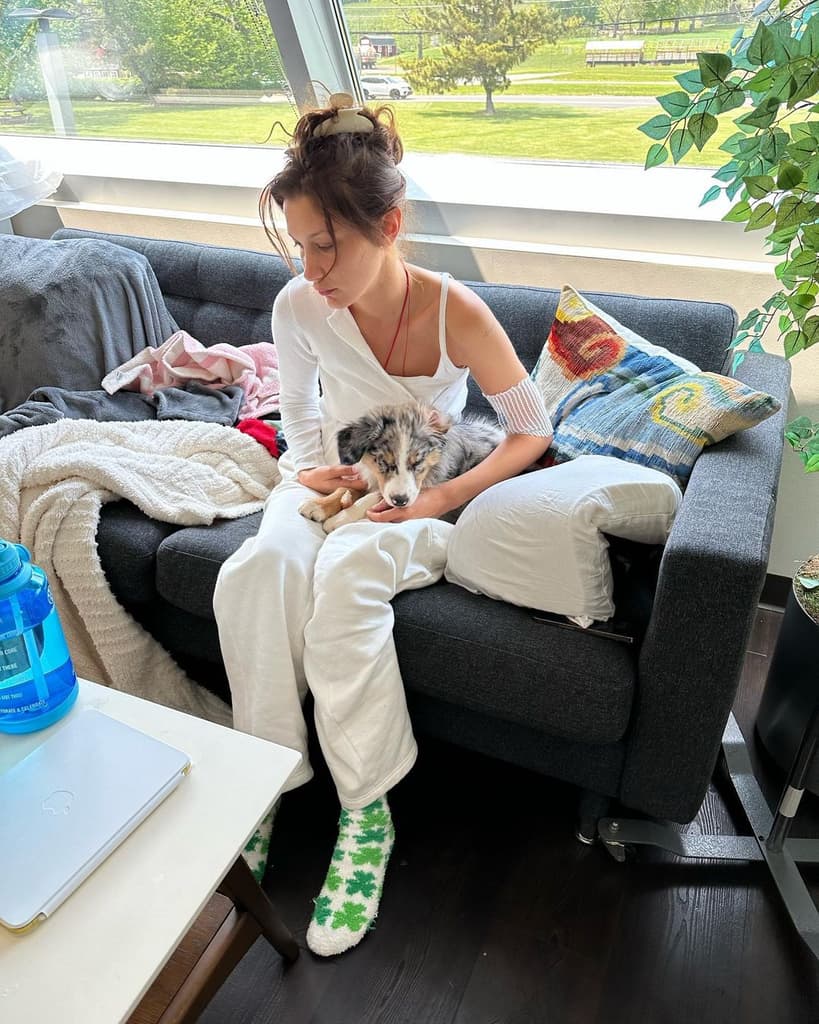 Bella Hadid gives fans a health update