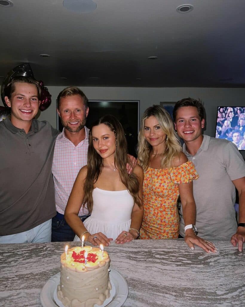 Natasha Bure's Instagram pic of her family from Nov. 15th