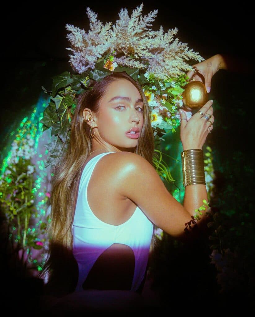 Sommer Ray posing for the camera.
