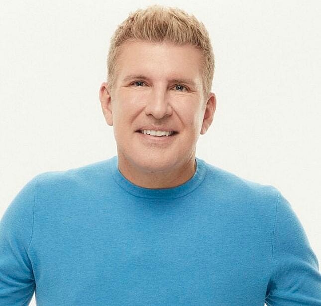 Todd amp Julie Chrisley show off their collective 40lbs weight loss in new Nutrisystem photoshoot