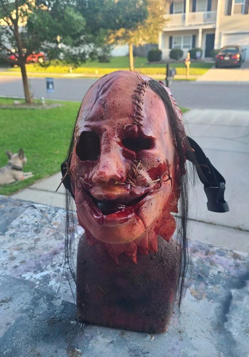 Horror mask
